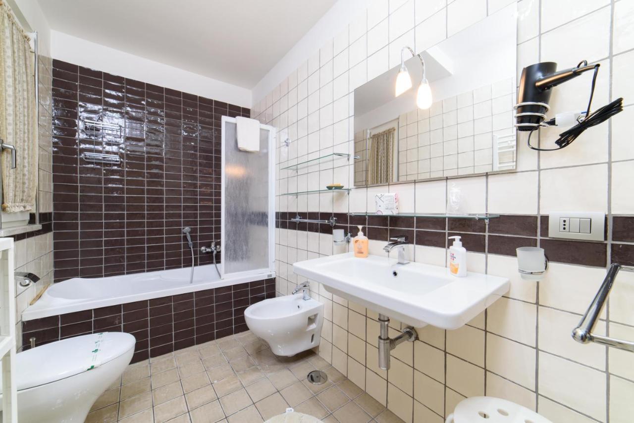 Casa Gifuni Affittacamere *